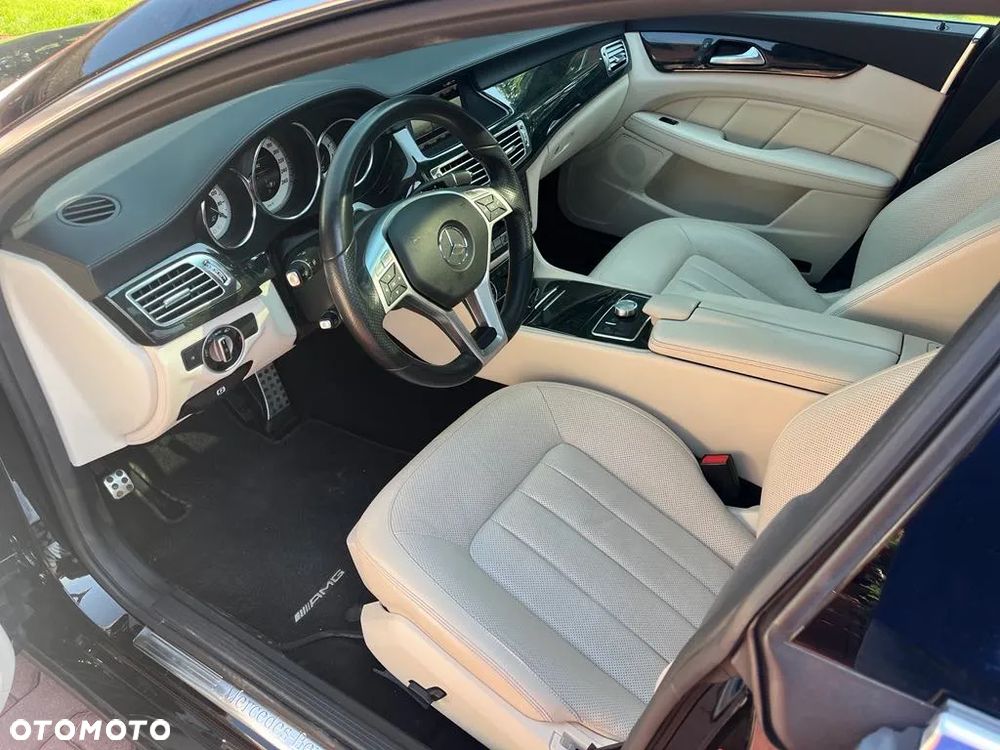 Mercedes-Benz CLS 500 4-Matic 7G-TRONIC - 3