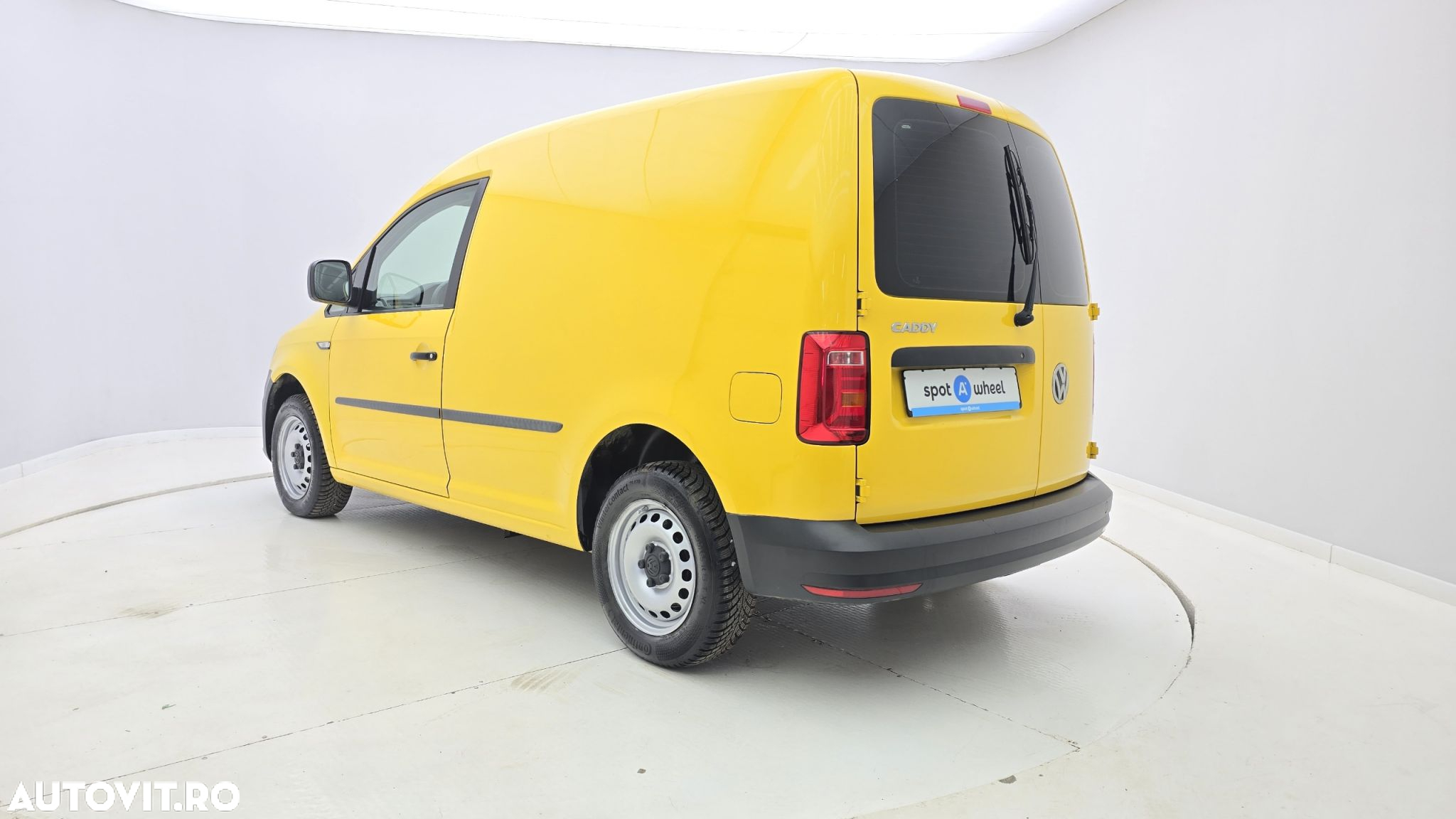 Volkswagen Caddy - 8