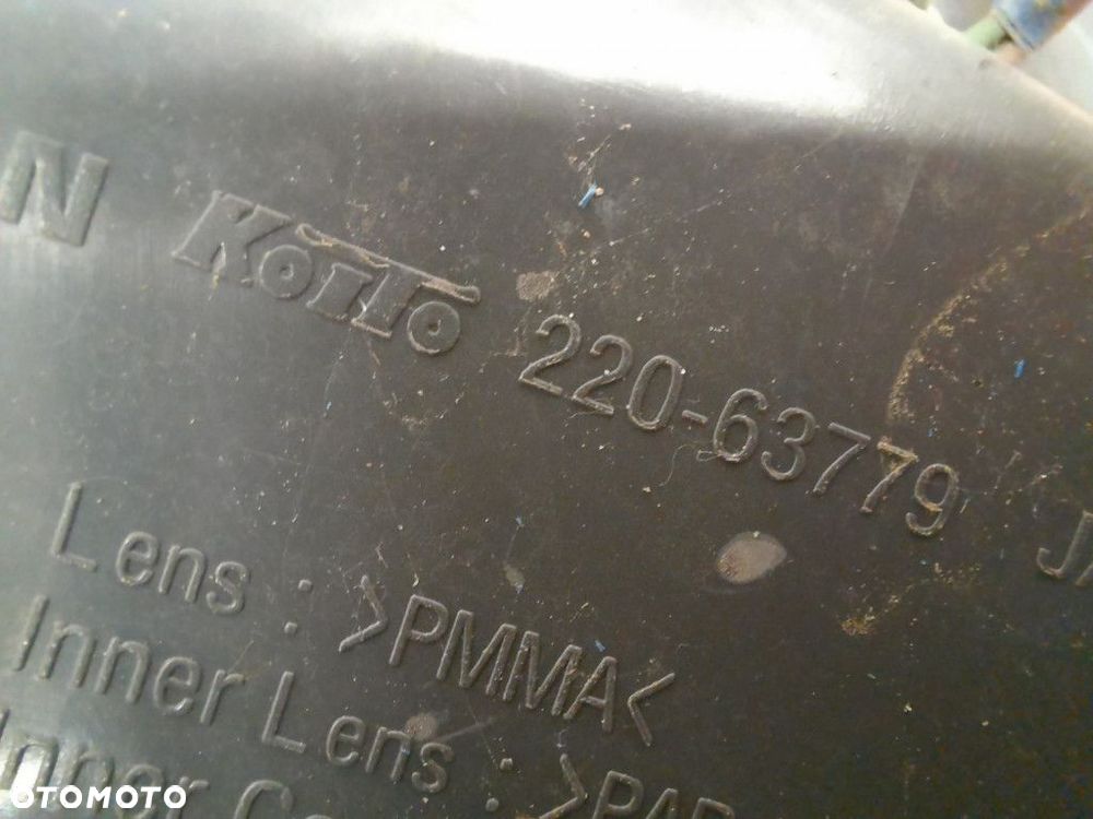 NISSAN MURANO I Z50 03-08 LAMPA LEWY TYŁ LEWA TYLNA ZEWNĘTRZNA 22063779 - 8