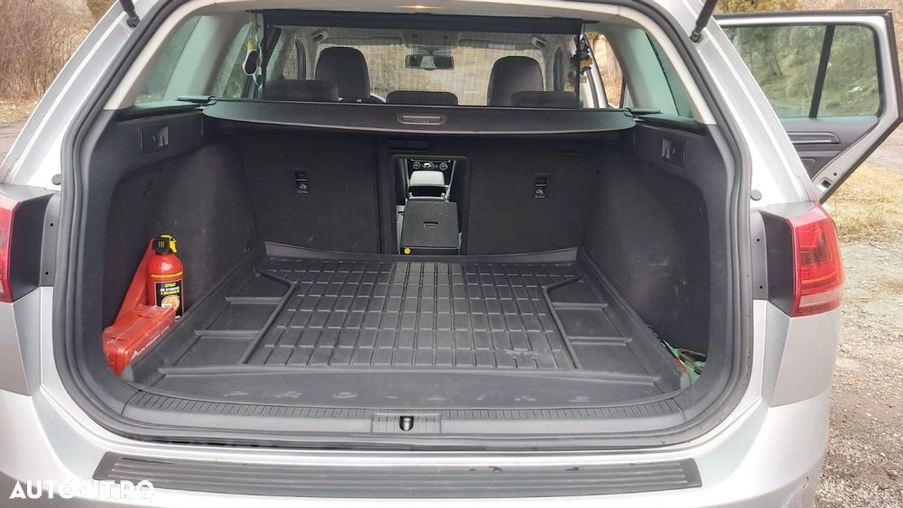 Volkswagen Golf 2.0 TDI BMT Highline - 26
