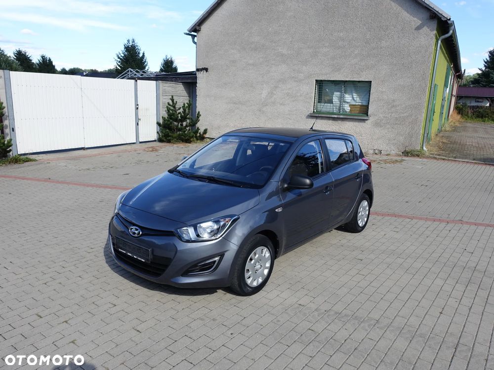 Hyundai i20 1.2 Fifa World Cup Edition - 3