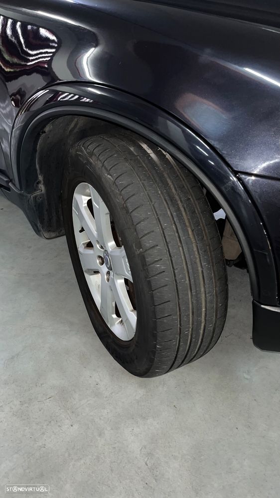 Volvo XC 90 2.4 D5 7L Nivel 3 - 17