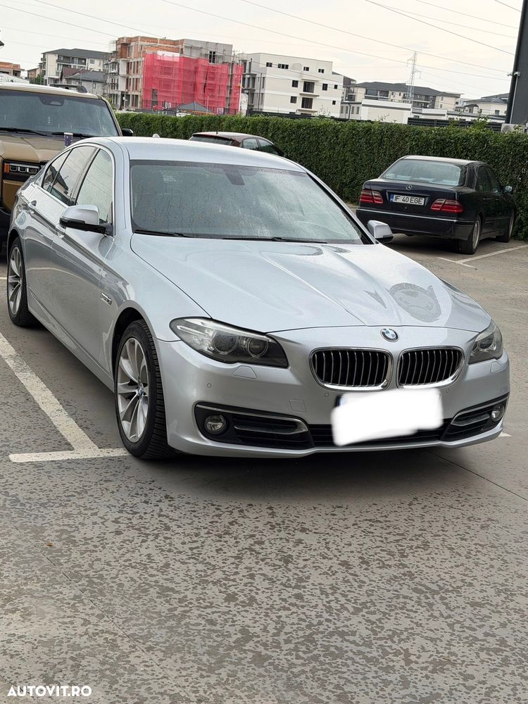 BMW Seria 5 520d xDrive AT - 2