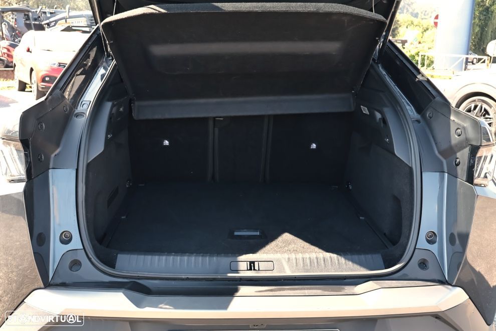 Peugeot 3008 1.2 Hybrid Allure e-DCS6 - 19