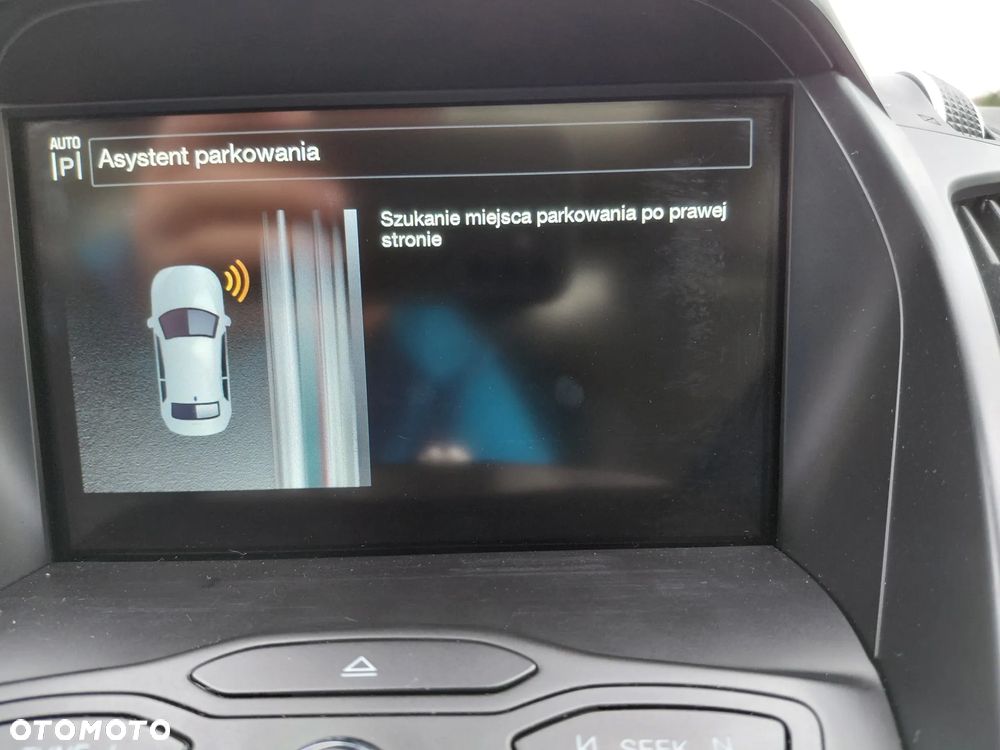 Ford Kuga 2.0 TDCi 2x4 Individual - 24