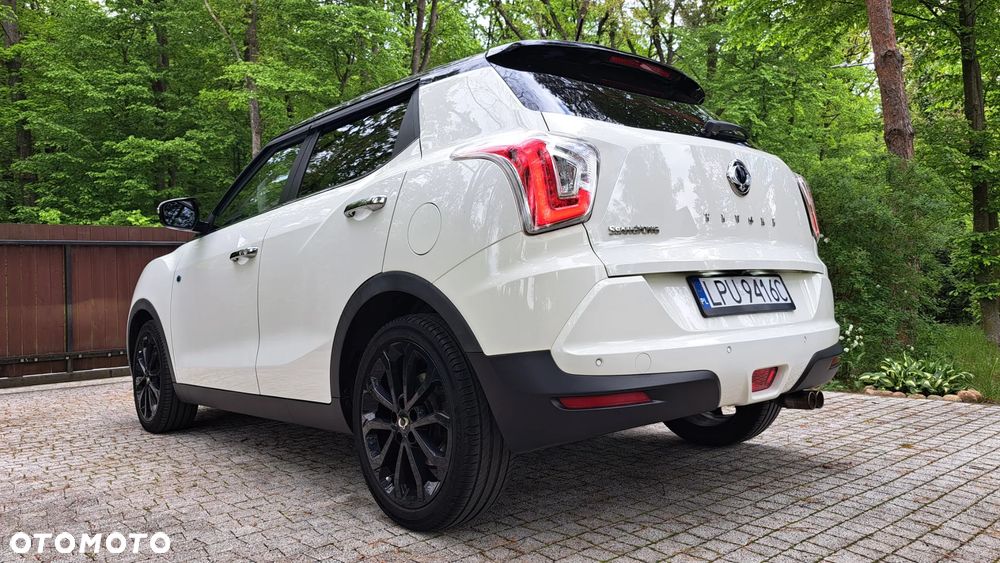 SsangYong/KGM Tivoli e-XDi 160 2WD Black+White - 20
