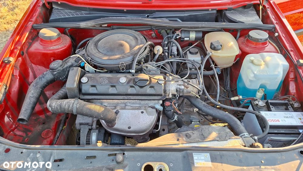 Volkswagen Golf 1.3 CL - 15