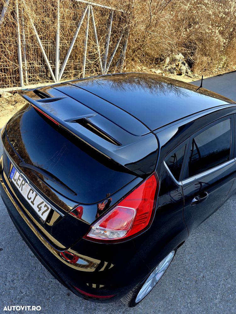 Ford Fiesta 1.5 TDCi ST-LINE - 27