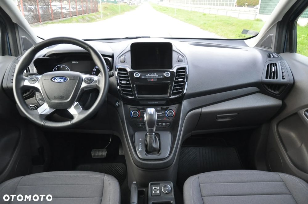 Ford Tourneo Connect Grand - 4