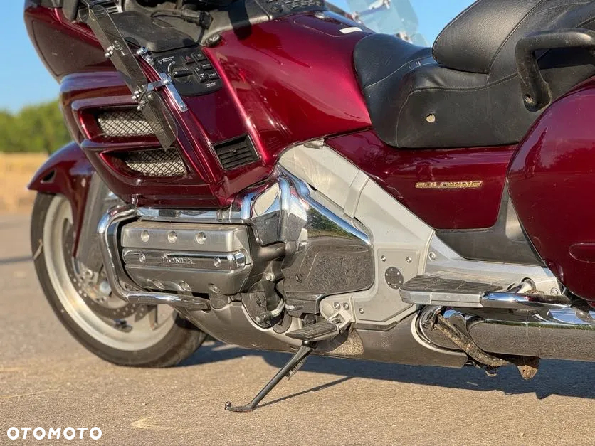 Honda GL - 6