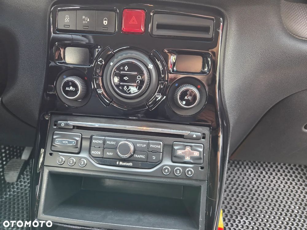 Citroën C3 Picasso 1.6 HDi Selection - 6