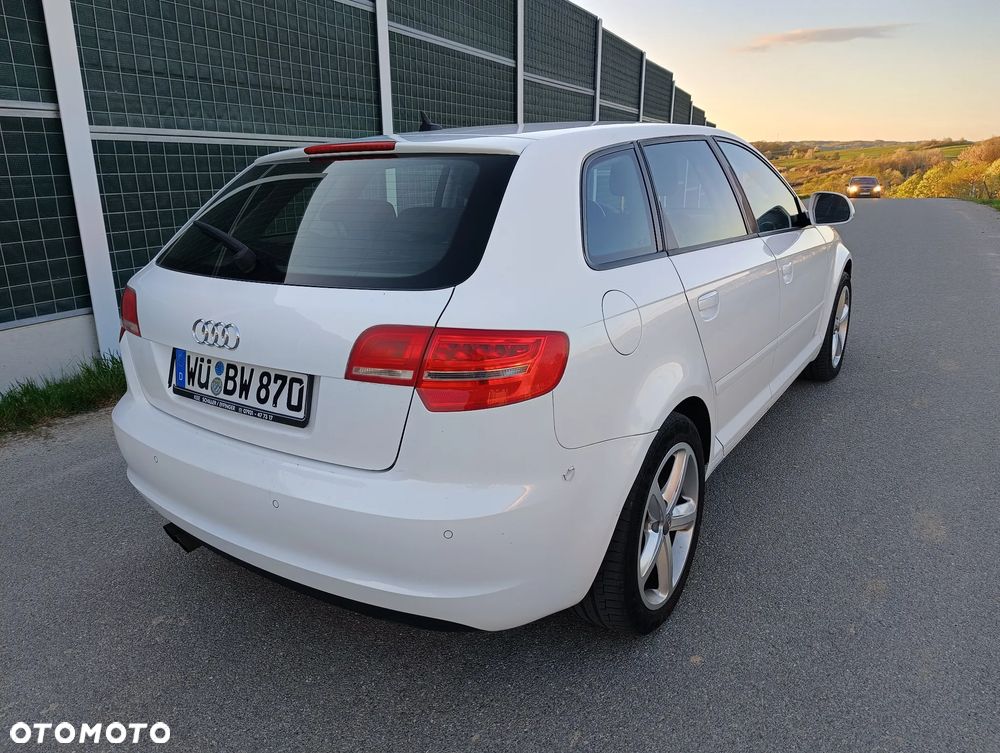 Audi A3 Sportback 2.0 TDI Attraction - 8