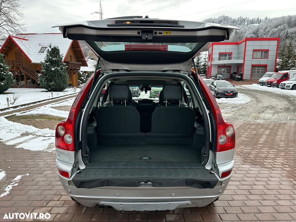 Volvo XC 90 2.4D Executive - 12