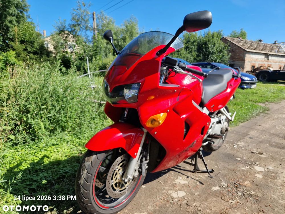 Honda VFR - 1