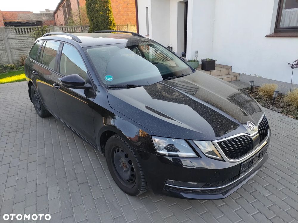 Skoda Octavia - 3