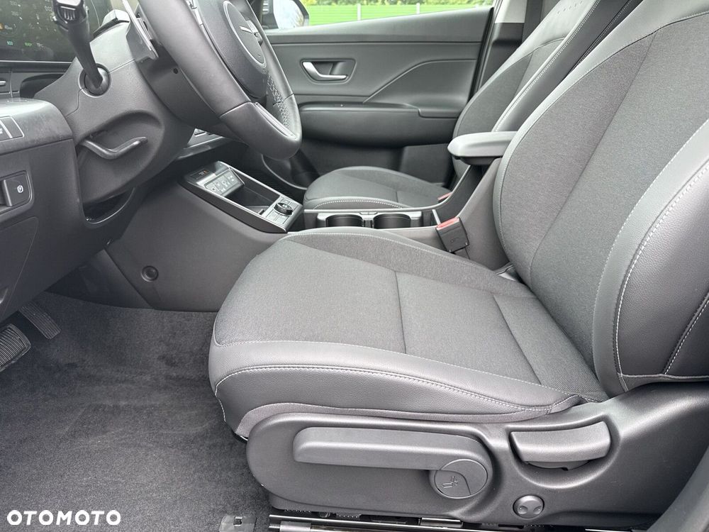 Hyundai Kona 1.6 GDI Hybrid Executive DCT - 13