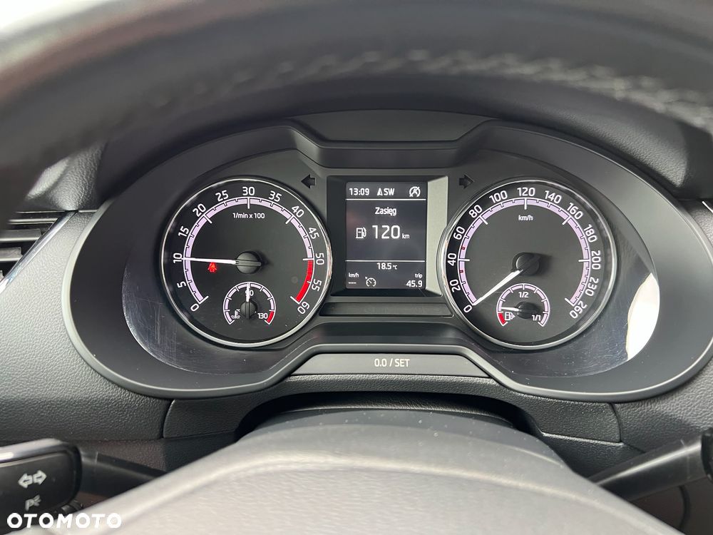 Skoda Octavia 1.6 TDI Sport Edition - 14
