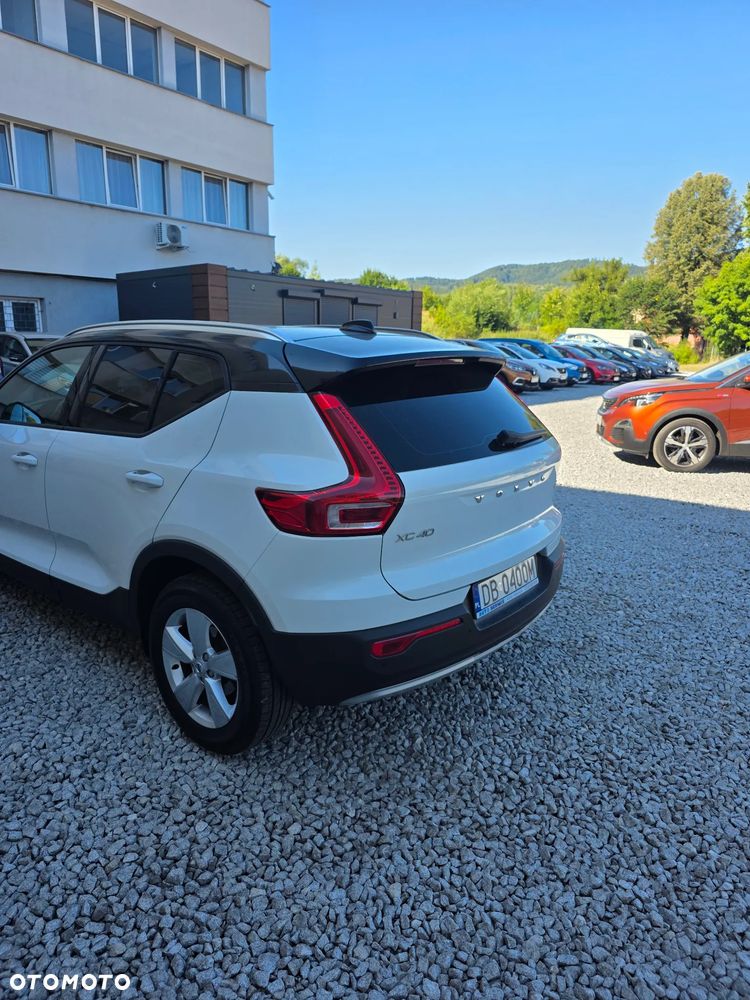 Volvo XC 40 D3 SCR Momentum - 2