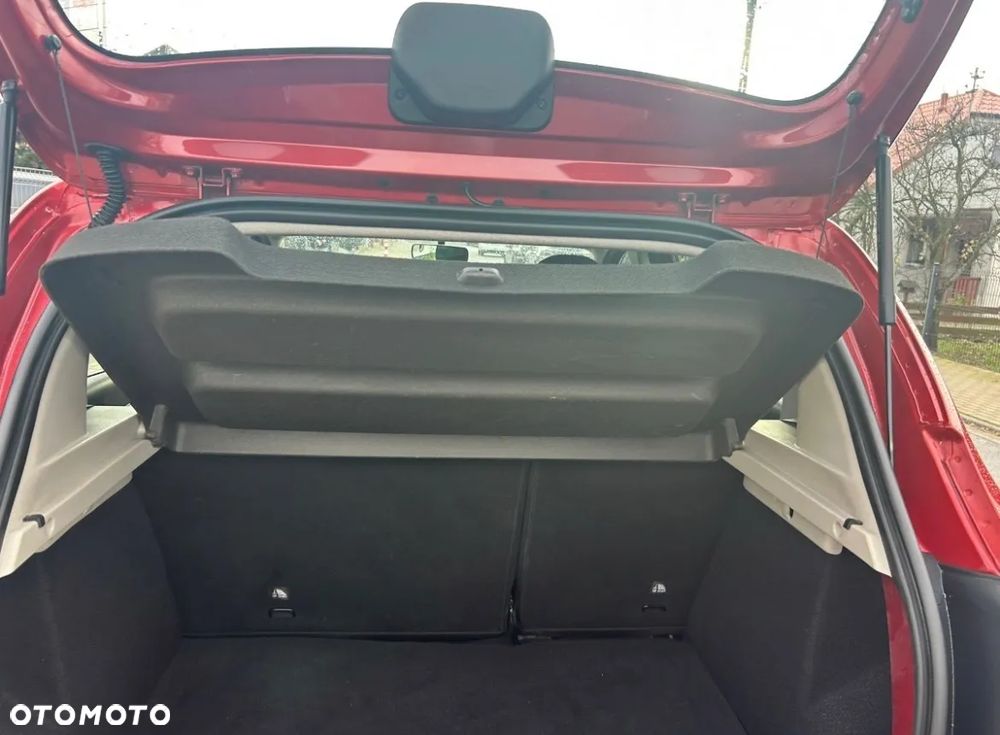 Dacia Sandero 0.9 TCe Laureate - 19
