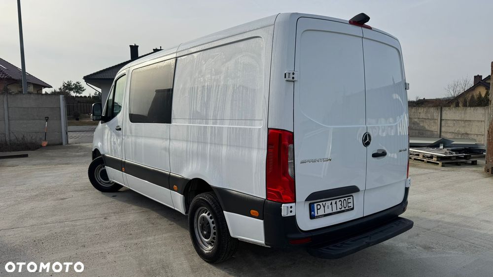 Mercedes-Benz Sprinter Standard PRO 907.233 - 5