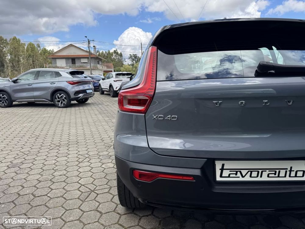 Volvo XC 40 Recharge Core - 24