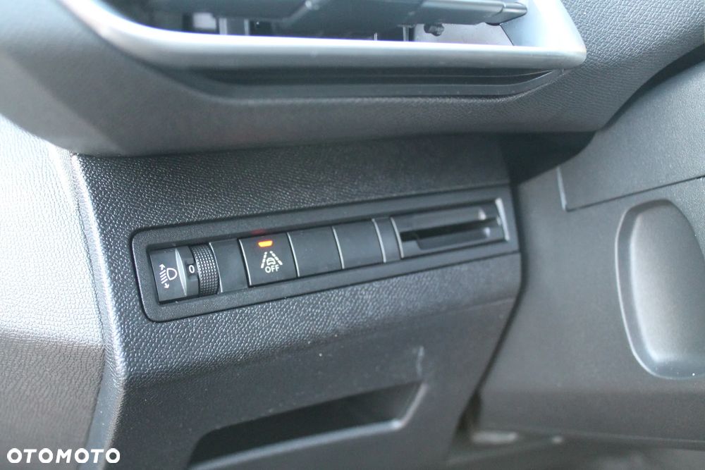 Peugeot 3008 PureTech 130 Stop & Start GPF Allure Business-Paket - 14
