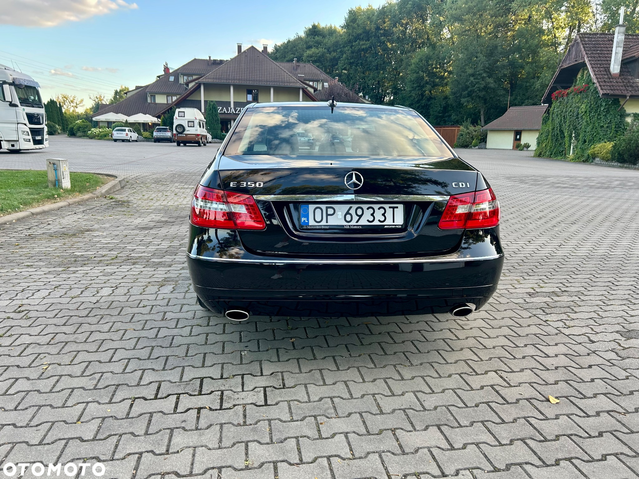 Mercedes-Benz Klasa E 350 CDI BlueEff Avantgarde - 9