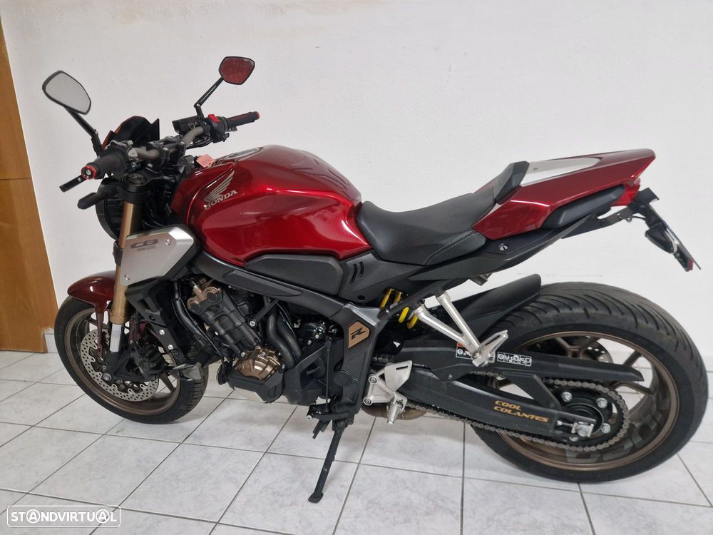 Honda CB 650R  Possível Financiamento - 18