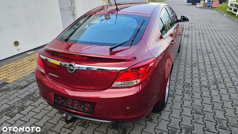 Opel Insignia 1.8 Sports Tourer Design Edition - 9