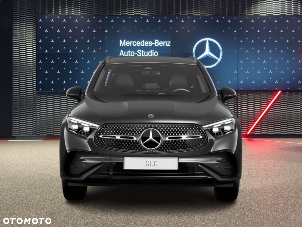 Mercedes-Benz GLC - 7