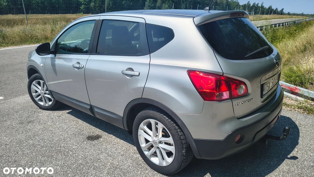 Nissan Qashqai 2.0 4x4 Tekna - 12
