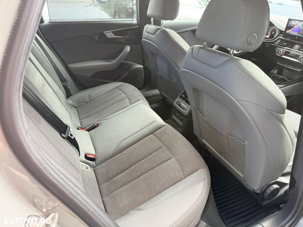 Audi A4 35 TFSI S tronic MHEV S Line - 10