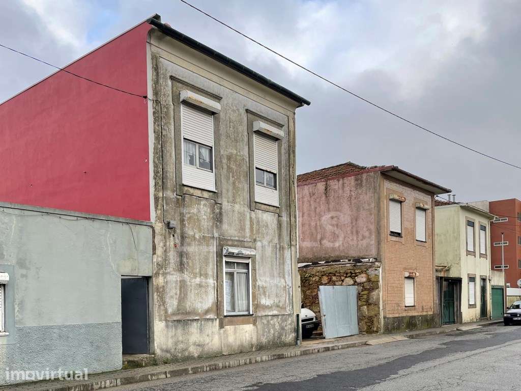 Moradia Chave na Mão T5 com 4 suites, piscina, jardim e vistas da c... - Grande imagem: 4/17