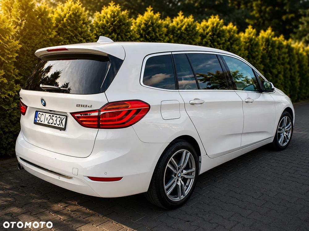 BMW Seria 2 218d GT xDrive Luxury Line sport - 4