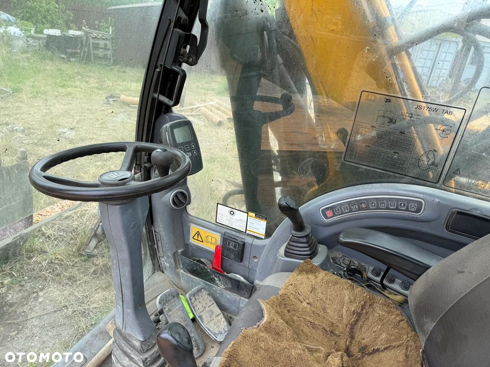 JCB 175W - 13
