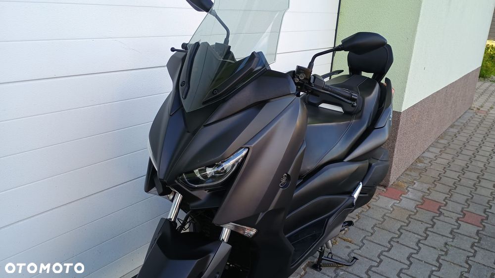 Yamaha X-max - 10