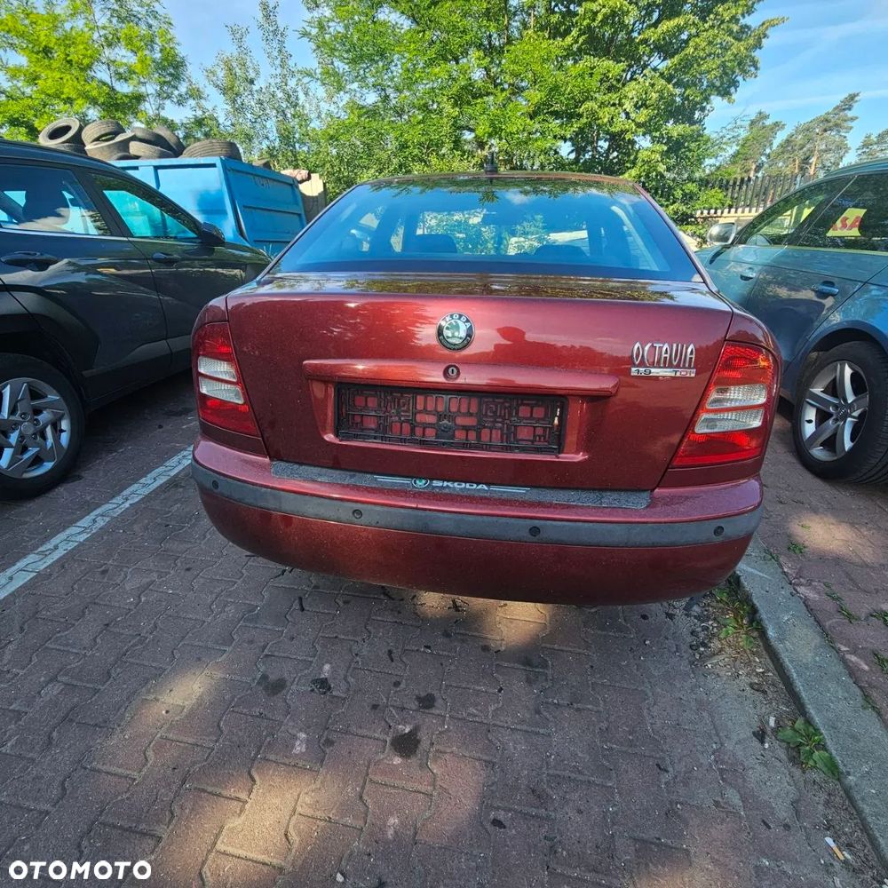 Zderzak tył / Skoda Octavia (2003r)  (kod lak: 9770) - 1