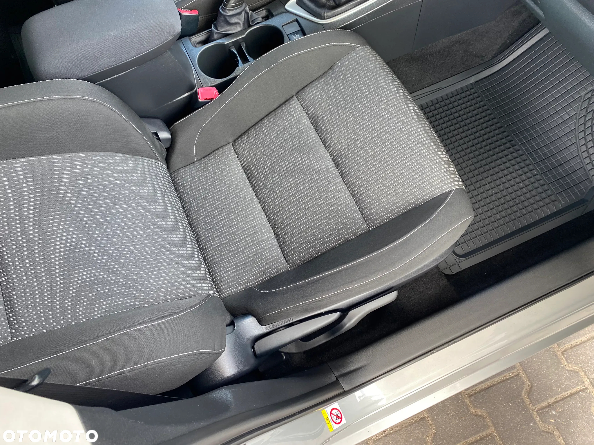 Toyota Auris - 36