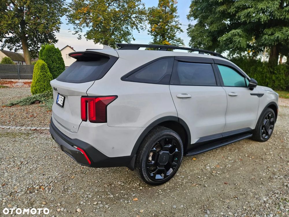 Kia Sorento - 4
