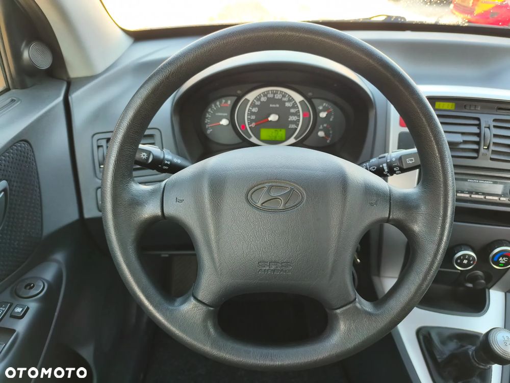 Hyundai Tucson 2.0 4WD GLS - 40