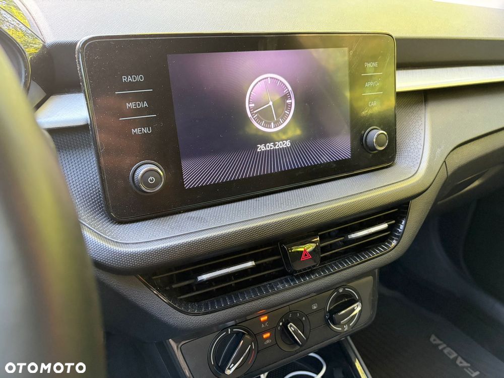 Skoda Fabia 1.0 Ambition - 28