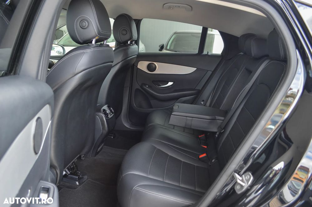 Mercedes-Benz GLC Coupe 250 d 4MATIC - 32