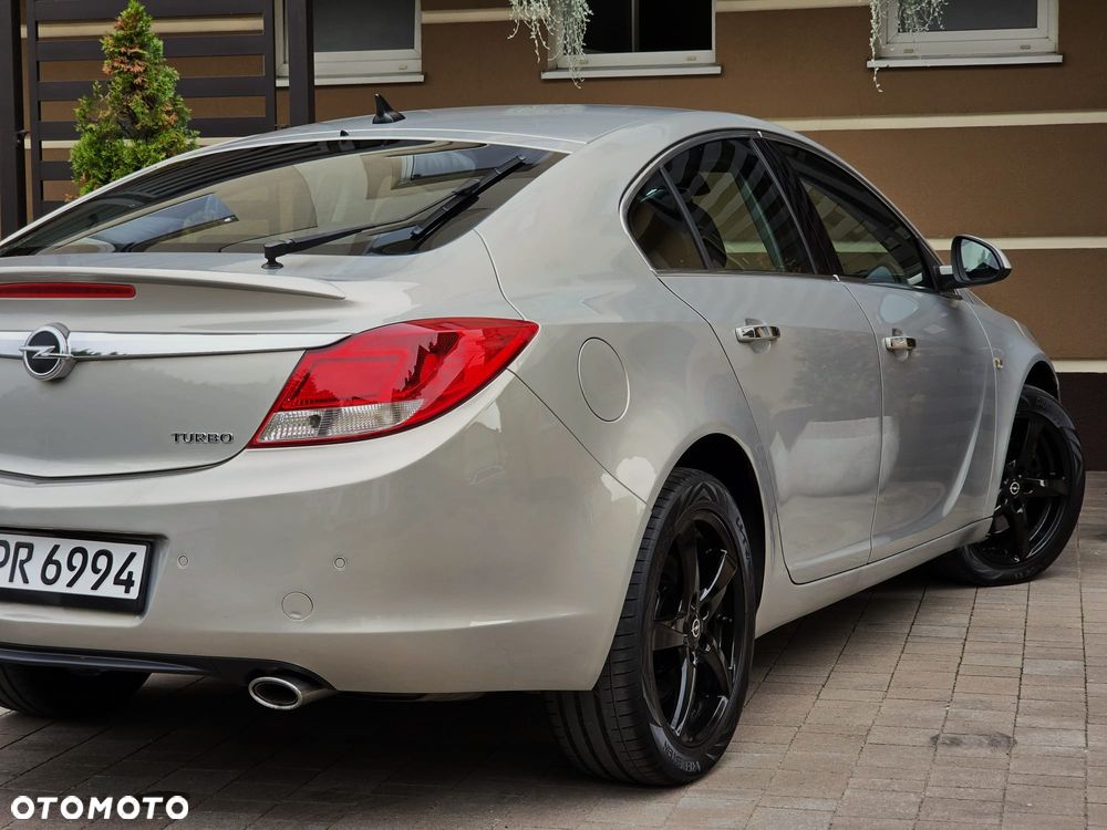 Opel Insignia 2.0 Turbo Cosmo - 21