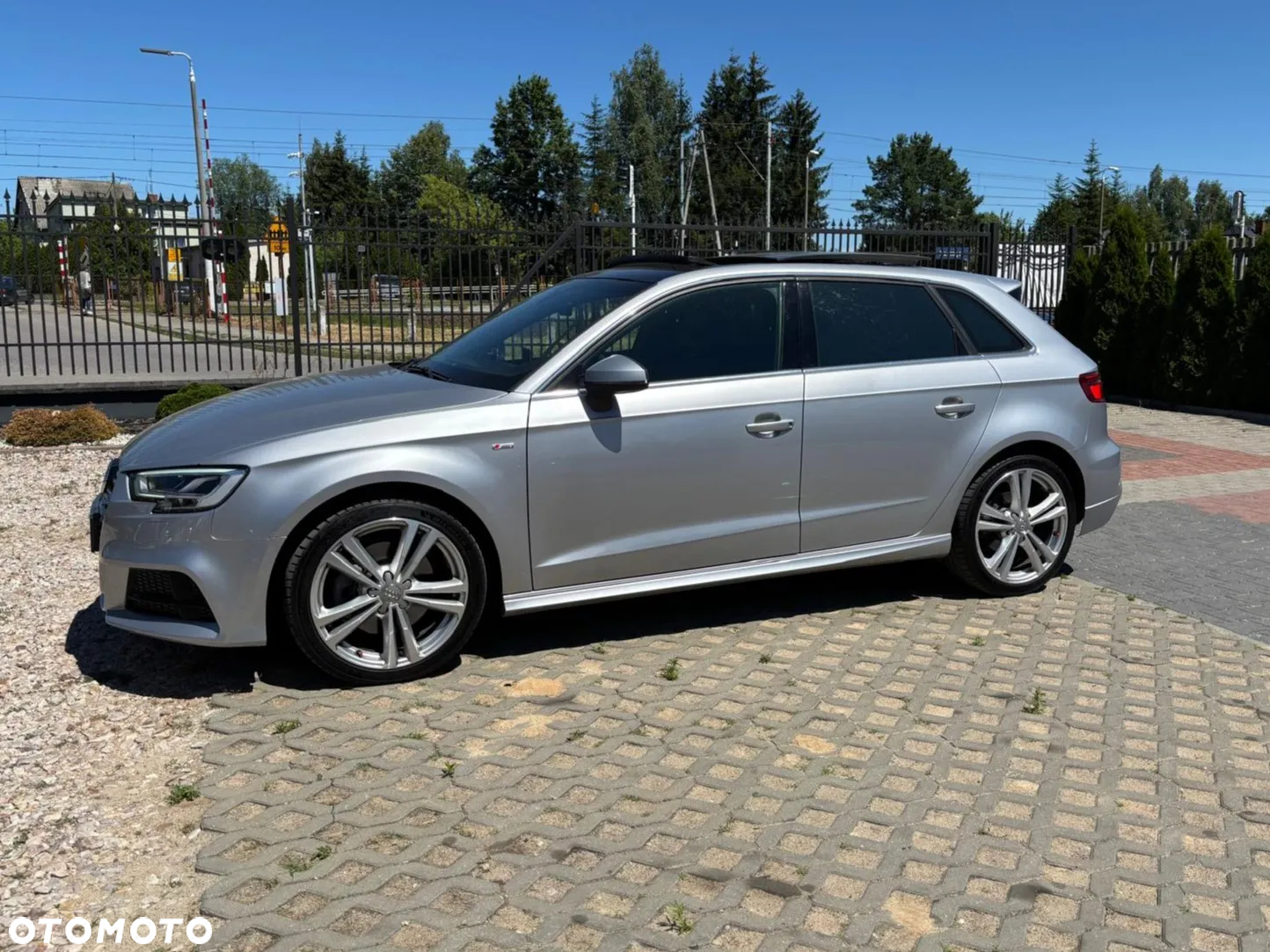 Audi A3 35 TDI S Line S tronic - 16