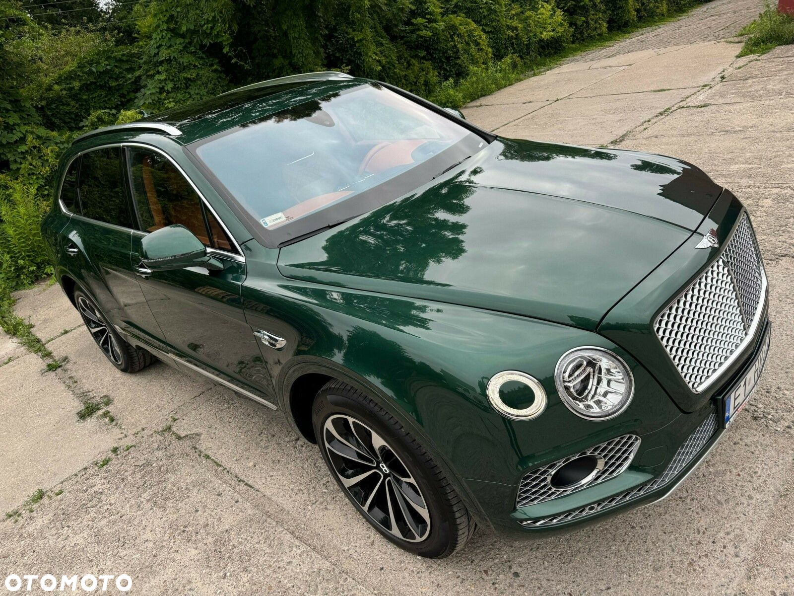 Bentley Bentayga - 5