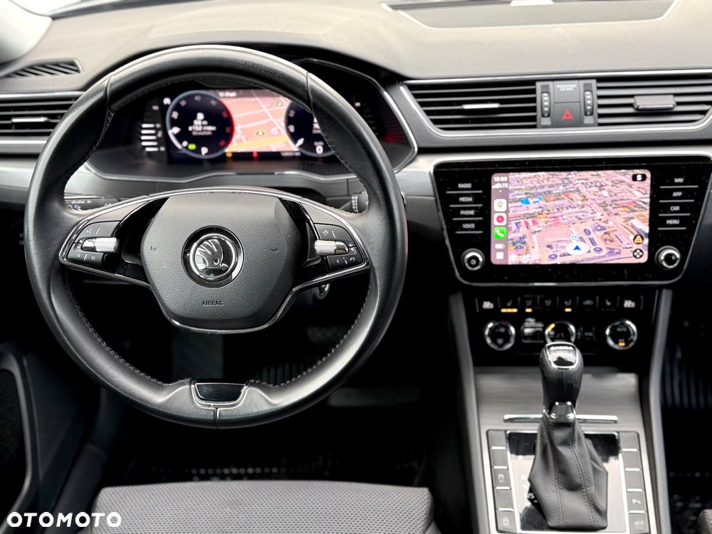 Skoda Superb 2.0 TDI SCR Style DSG - 19