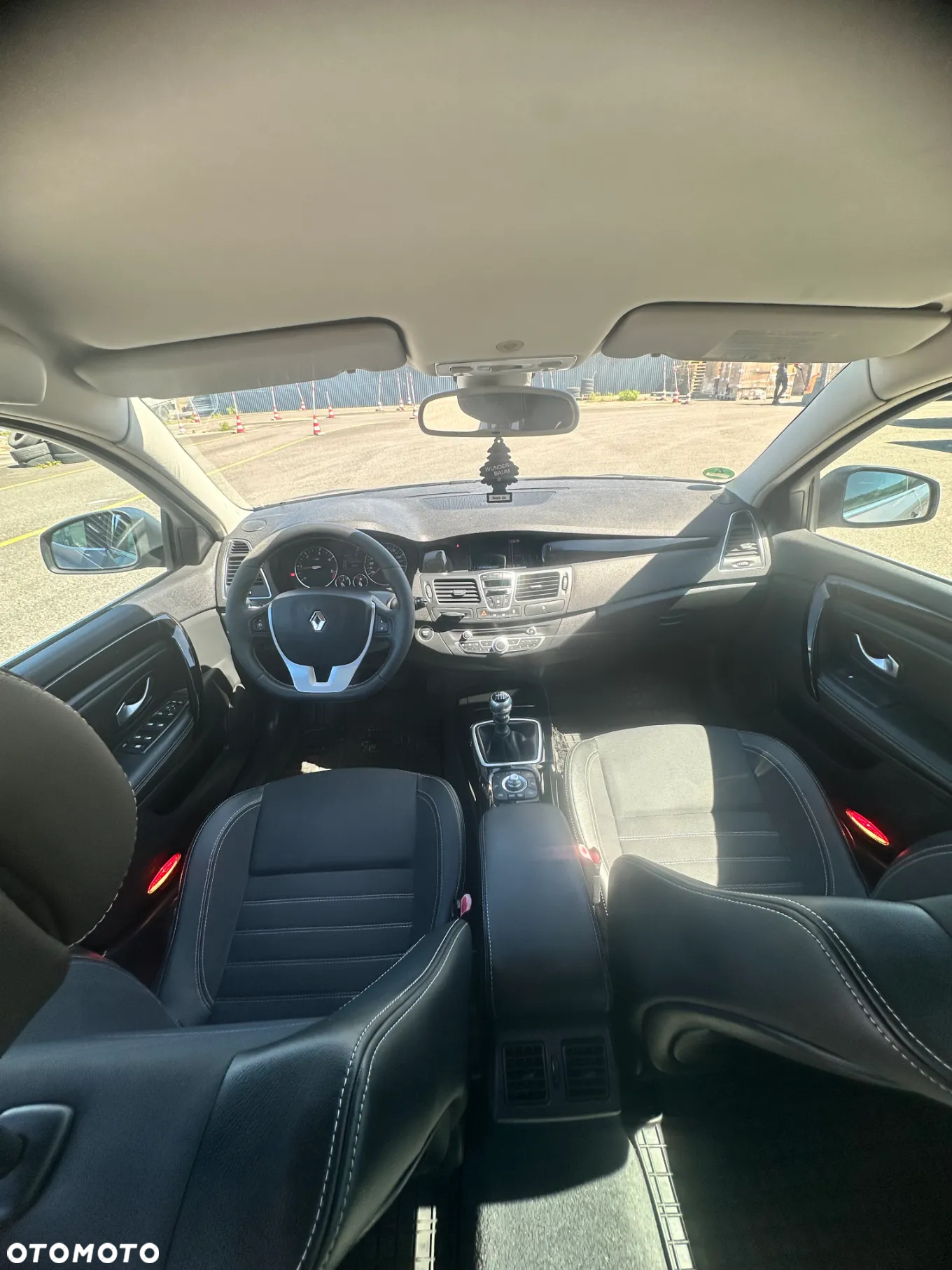 Renault Laguna - 8