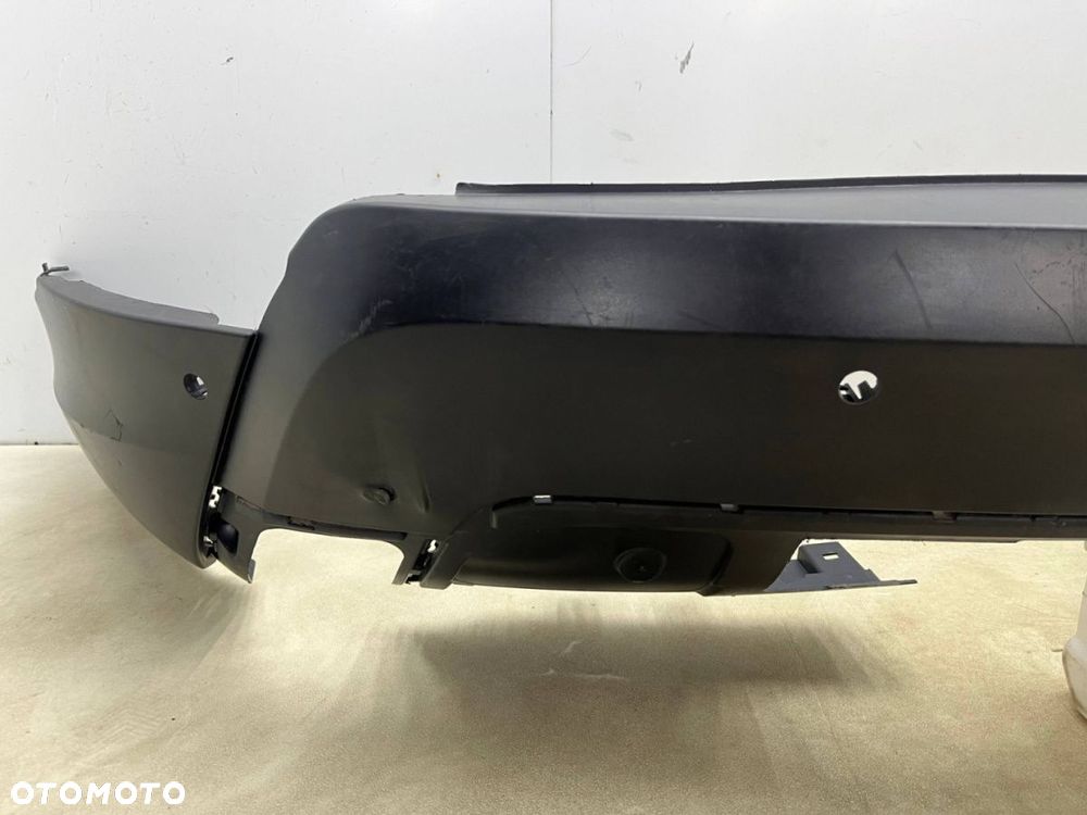 Zderzak tylny Land Rover Discovery 5 V 16r.- tył 4XPDC HY32-17D781 - 4