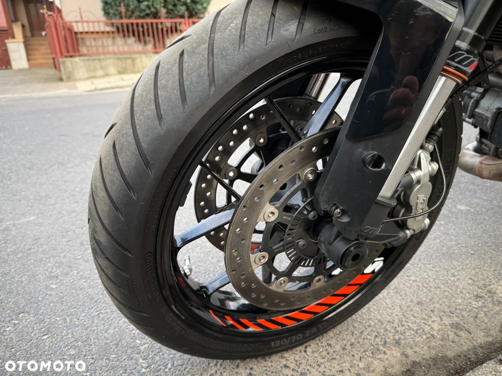 KTM Duke - 17