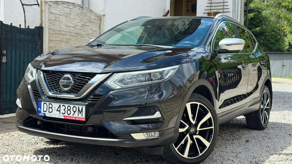 Nissan Qashqai 1.2 DIG-T Xtronic TEKNA+ - 1